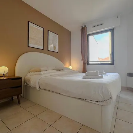 Apartment Charming T2 Near The Port Vauban D'antibes